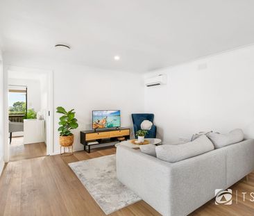 Modern and spacious family home - Photo 1