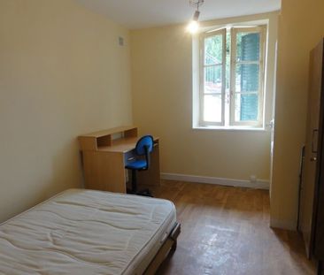 Location Appartement 1 pièce 25m² LE CREUSOT 71200 - Photo 3