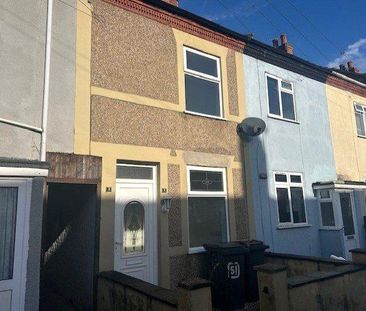 3 bedroom terraced house to rent - Photo 3