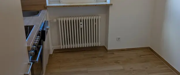 Charmantes Appartment mit Balkon & Garage in zentraler Lage - Photo 1