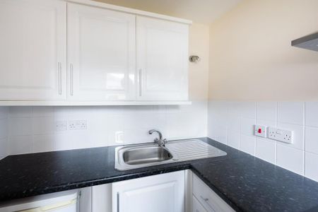 Studio to rent - Photo 4