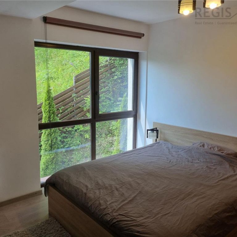 Apartament de trei camere in zona mirifica , Dobrogeanu Gher - Photo 1