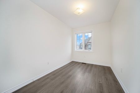 For Lease - 26 Miami Grove, Brampton, Ontario - Photo 5