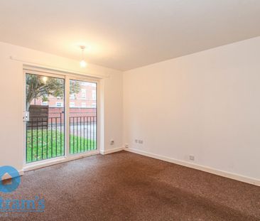2 bed Flat for Rent - Photo 6