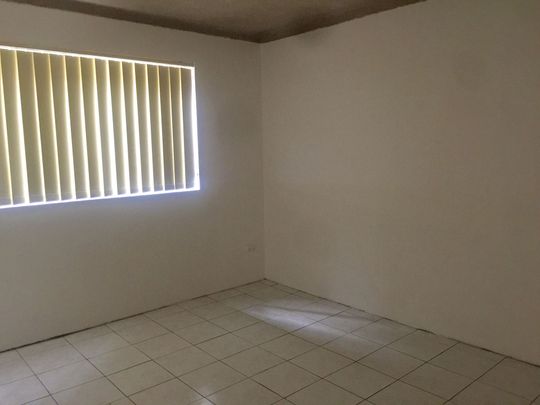 Spacious 3-Bedroom Unit - Prime Cabramatta Location - Photo 1