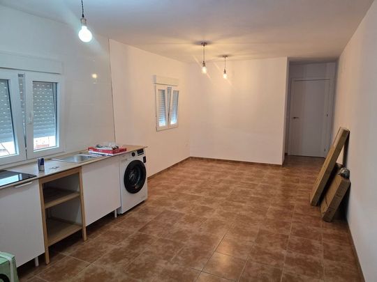 Alquiler de piso en Calle Doctor Fleming, 1 - Photo 1