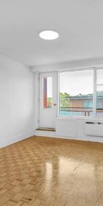 1 CH - 1 SDB - Westmount - $1,550 /mo - Photo 3