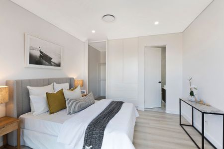 Architecturally Designed, 5 Bedroom Townhouse - Photo 5