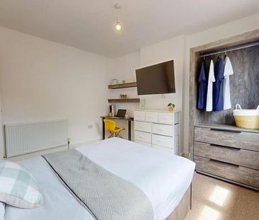6 bedroom house to rent - Photo 3