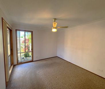 Golf Course Views and Convenient Living - Photo 4