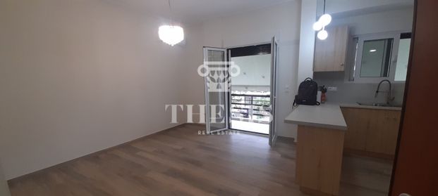 Ανακαινισμένο γωνιακό διαμέρισμα με μεγάλες βεράντες προς ενοικίαση - Π. Φάληρο - Φωτογραφία 1