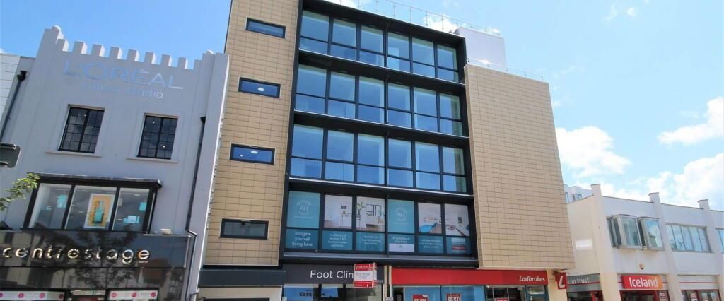 1 bedroom flat to rent - Photo 1