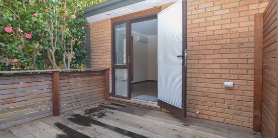 One Bedroom unit close to CBD - Photo 3