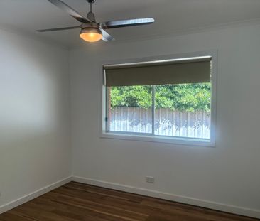 4-bedroom, 2 bathrooms plus bungalow - Photo 3