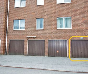 Appartement te huur in Maaseik voor € 875 met 2 slaapkamers - Photo 2