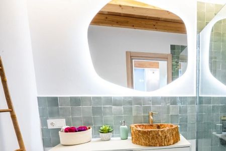 Luxury Townhouse for rent in Marbella, Andalusia - Photo 3