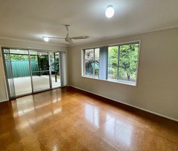 37 Glenell St, - Photo 5