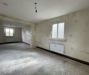 Endlich Zuhause: günstig geschnittene 3,5-Zimmer-Wohnung (WBS) - Photo 3