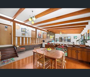26 Hillock Street, Coorparoo, Qld 4151 - Photo 4