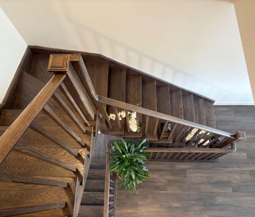 For Lease - 77 Riley Reed Lane, Richmond Hill, Ontario - Photo 1