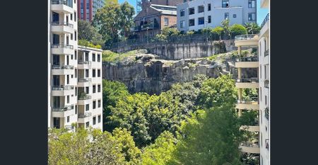 Sun-Filled Two-Bedroom Apartment with Large Balcony - Photo 5