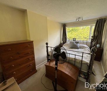 3 bedroom terraced house to rent - Photo 2