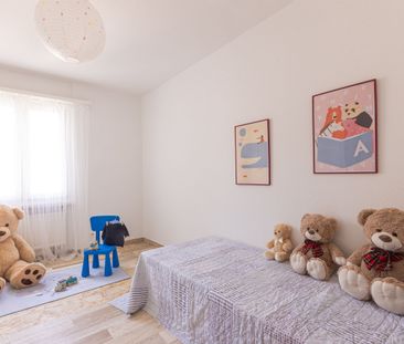 Affittiamo 3.5 locali, all'ultimo piano con vista - Foto 5