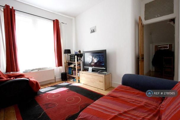2 bedroom maisonette to rent - Photo 1