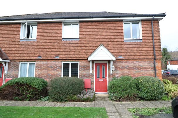 Pixham Lane Pixham, Dorking - 1 bedroomProperty for lettings - Seymours - Photo 1