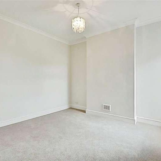 Beaumont Road, Chiswick, London, W4 - Photo 1