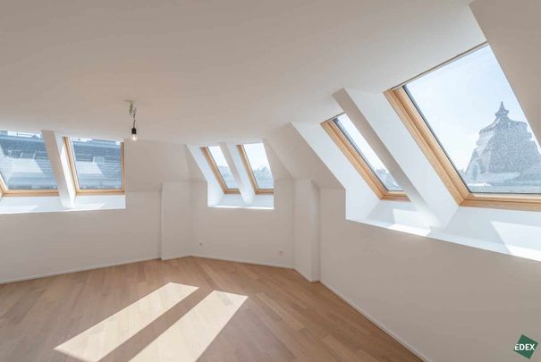 Dachgeschosstraum mit Weitblick - Photo 1