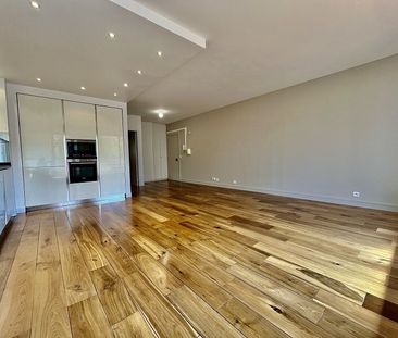 Appartement • Ile de la Jatte-Parc d'Orléans - Photo 6