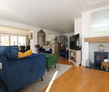 3 bedroom semi-detached house to rent - Photo 5