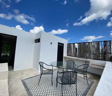 Townhouse de 2 habitaciones, rooftop, piscina y PANELES SOLARES. - Photo 3