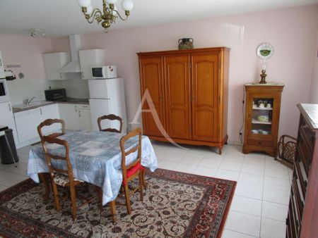Location Appartement 3 pièces 65m² - Photo 3
