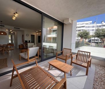 Apartment in Estepona, Costa del Sol - Photo 3