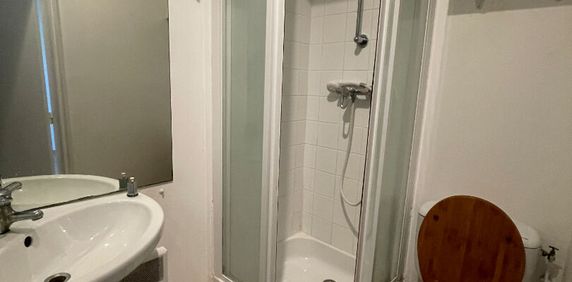 Location Appartement 1 pièce 14m² - Photo 2