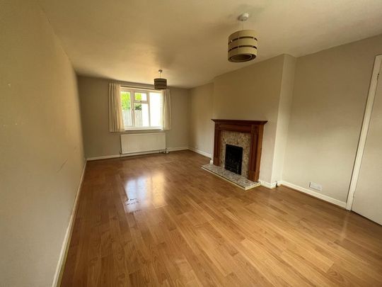 4 bedroom detached house to rent - Photo 1