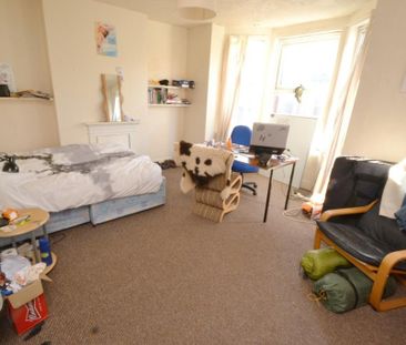 5 bedroom detached house to rent - Photo 1