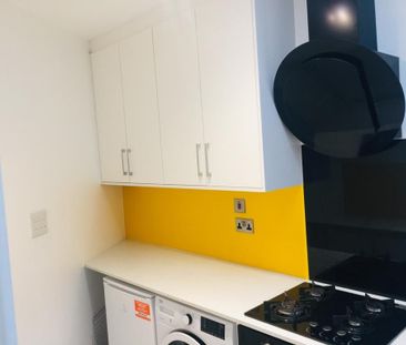Studio Flat, Chaucer Avenue, TW9 - Photo 4
