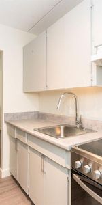 Lockwood Arms Apartments - Photo 3