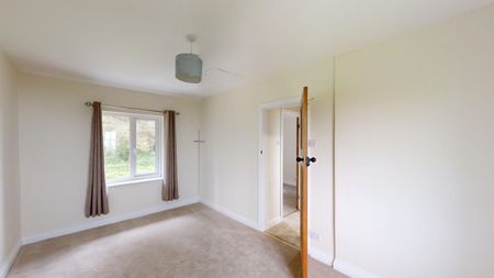 2 bedroom House To Let - Photo 5