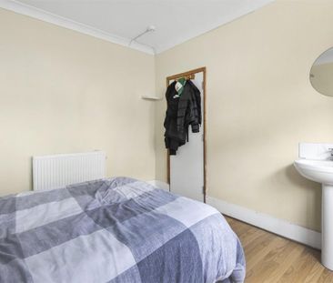 5 bedroom terraced house to rent - Photo 6