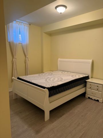 For Lease - 11 Cantex Court Unit# Lower level, Richmond Hill, Ontario - Photo 2