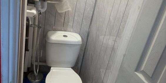 Room in a Shared House, Bordesley Green, B9 - Photo 3