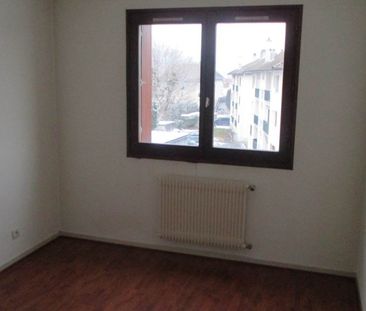 Location appartement 2 pièces - Photo 2