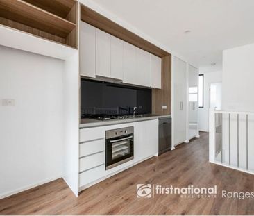 Modern Living with Convenience - Photo 1