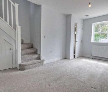 Burton Fields, Driffield, YO25 - Photo 2