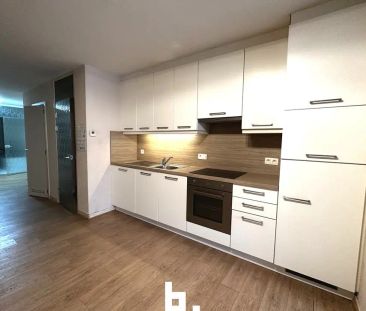 Ruim 1-slaapkamer appartement in centrum Roeselare - Photo 1