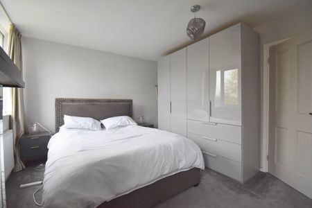 Silver Tree Close, Walton-on-Thames, KT12 - Photo 5